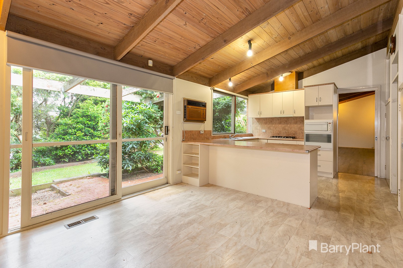 4 Roundhay Court, Berwick, VIC 3806, Berwick - Thumbnail 3