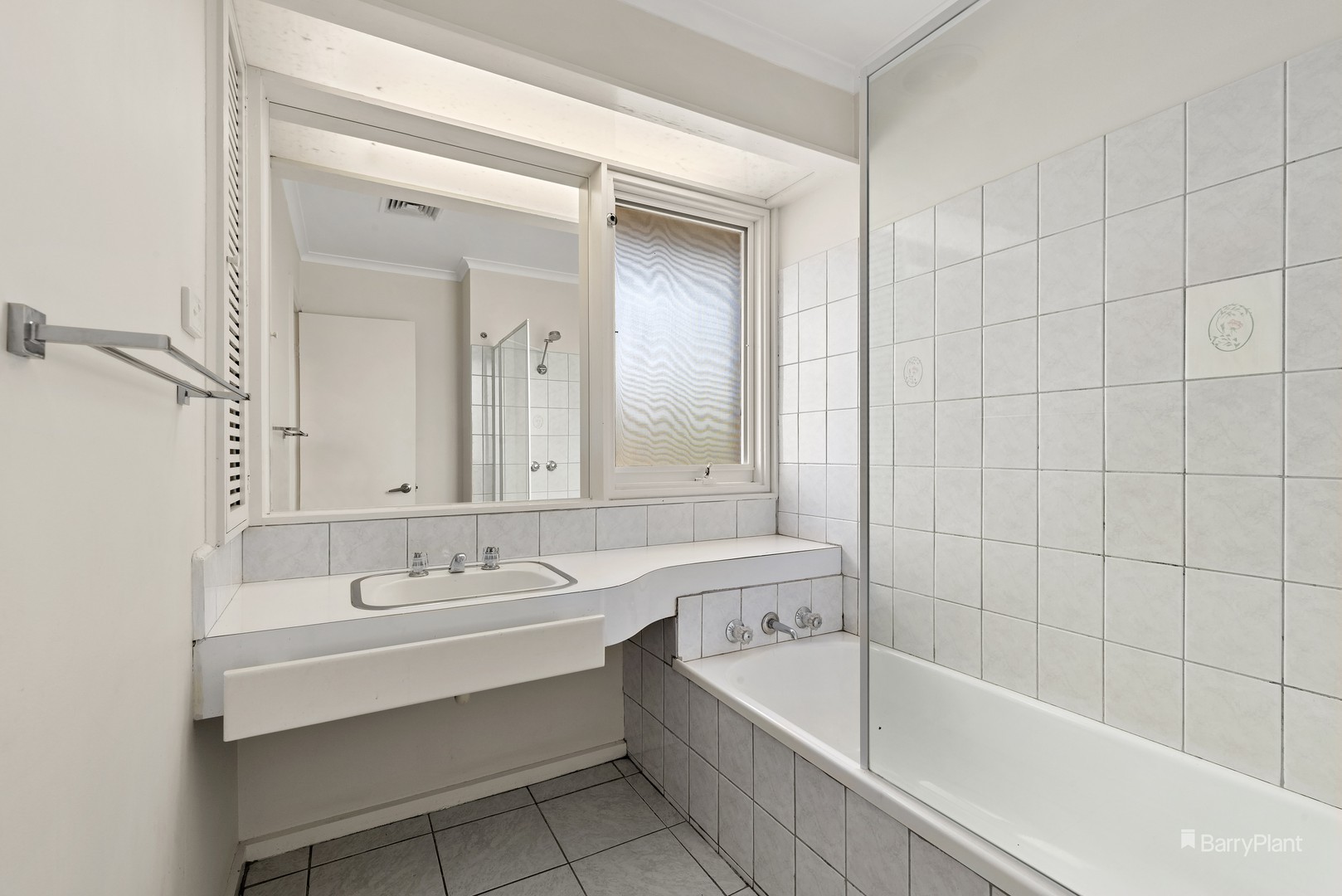 4 Runnymede Street, Doncaster East, VIC 3109, Doncaster East - Thumbnail 6