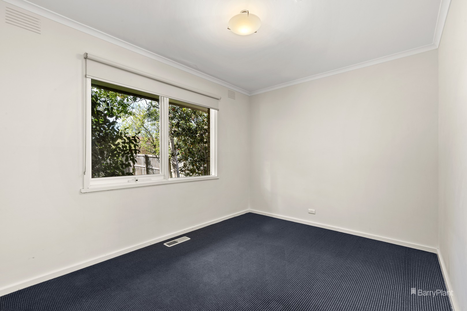 4 Runnymede Street, Doncaster East, VIC 3109, Doncaster East - Thumbnail 7