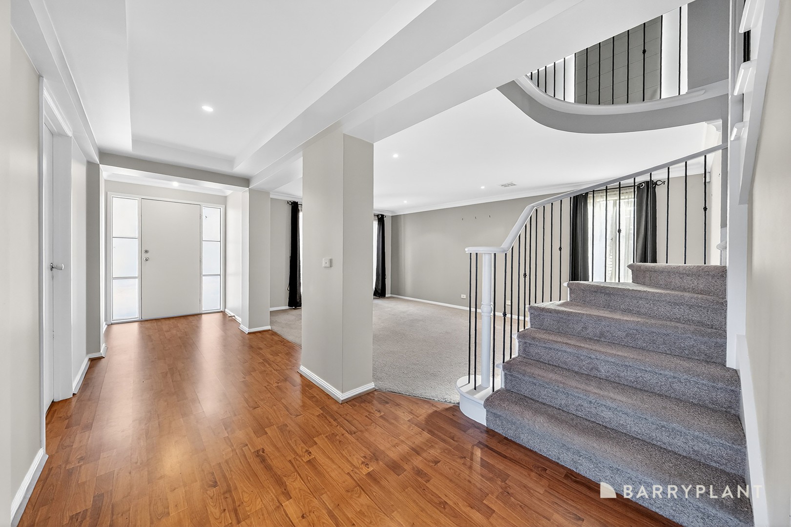 4 Sabre Place, Point Cook, VIC 3030, Point Cook - Thumbnail 2