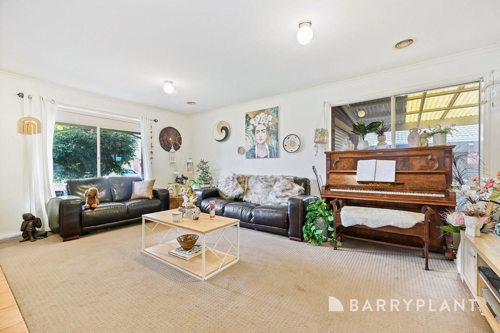 4 Saintly Grove, Berwick, VIC 3806, Berwick - Thumbnail 2