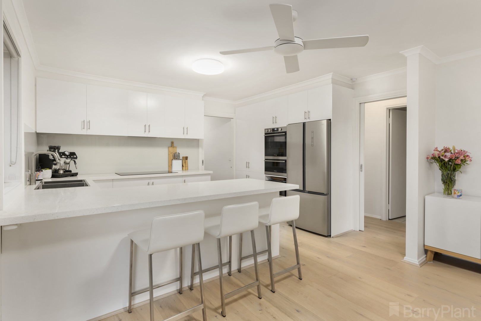 4 Samuel Street, Ringwood, VIC 3134, Ringwood - Thumbnail 4