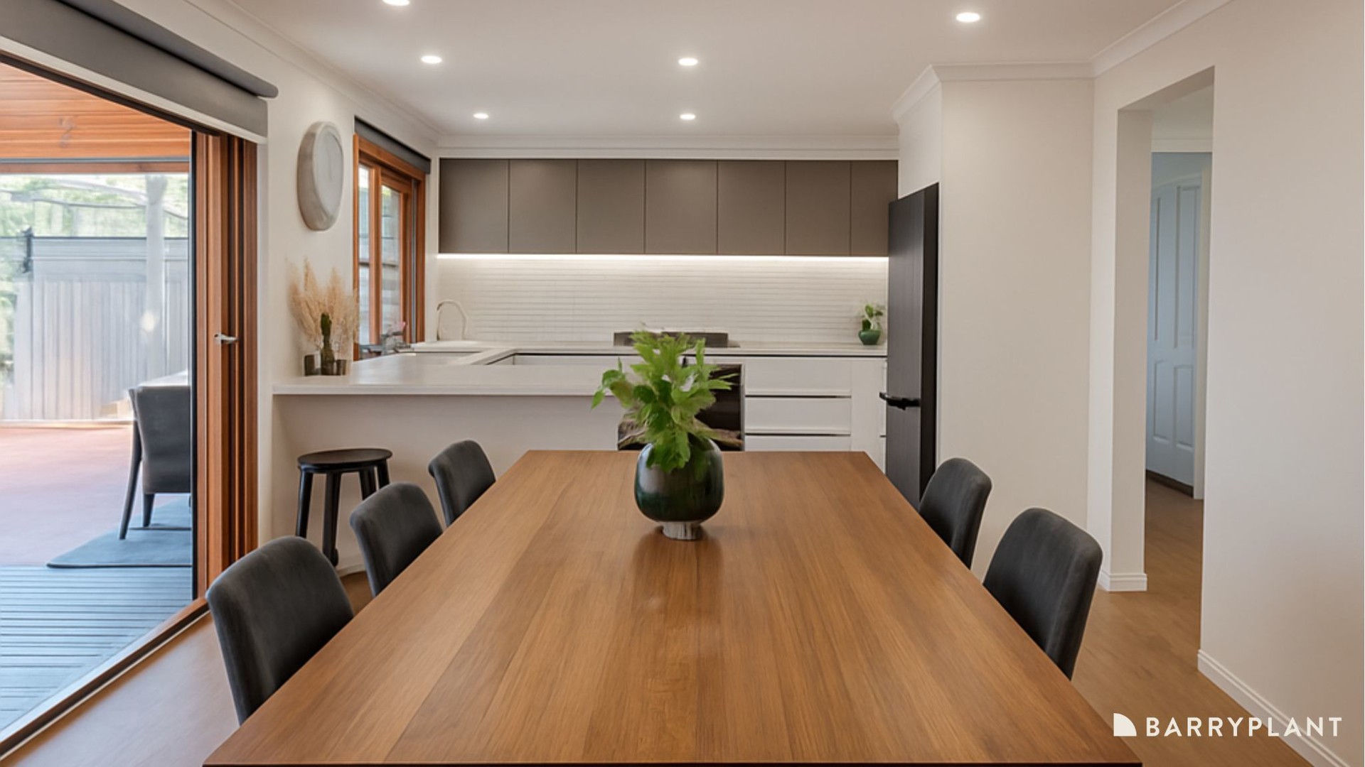 4 Sandalwood Drive, Pakenham, VIC 3810, Pakenham - Thumbnail 4