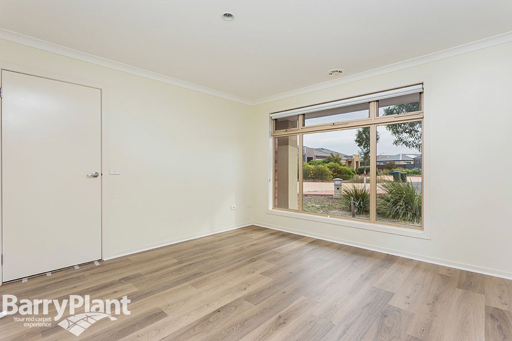 4 Sandra Court, Point Cook, VIC 3030, Point Cook - Thumbnail 7