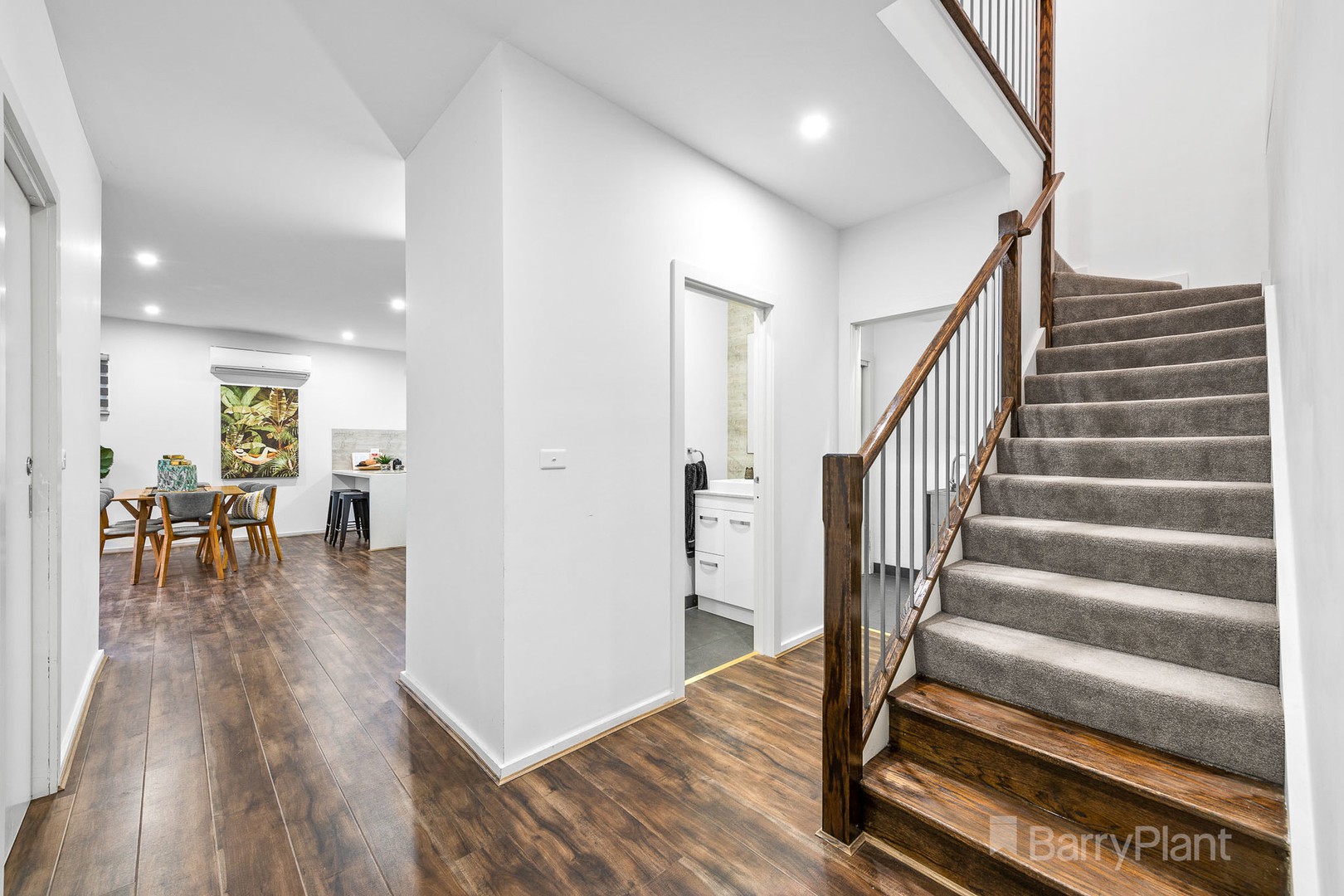 4 Santa Monica Place, Berwick, VIC 3806, Berwick - Thumbnail 4