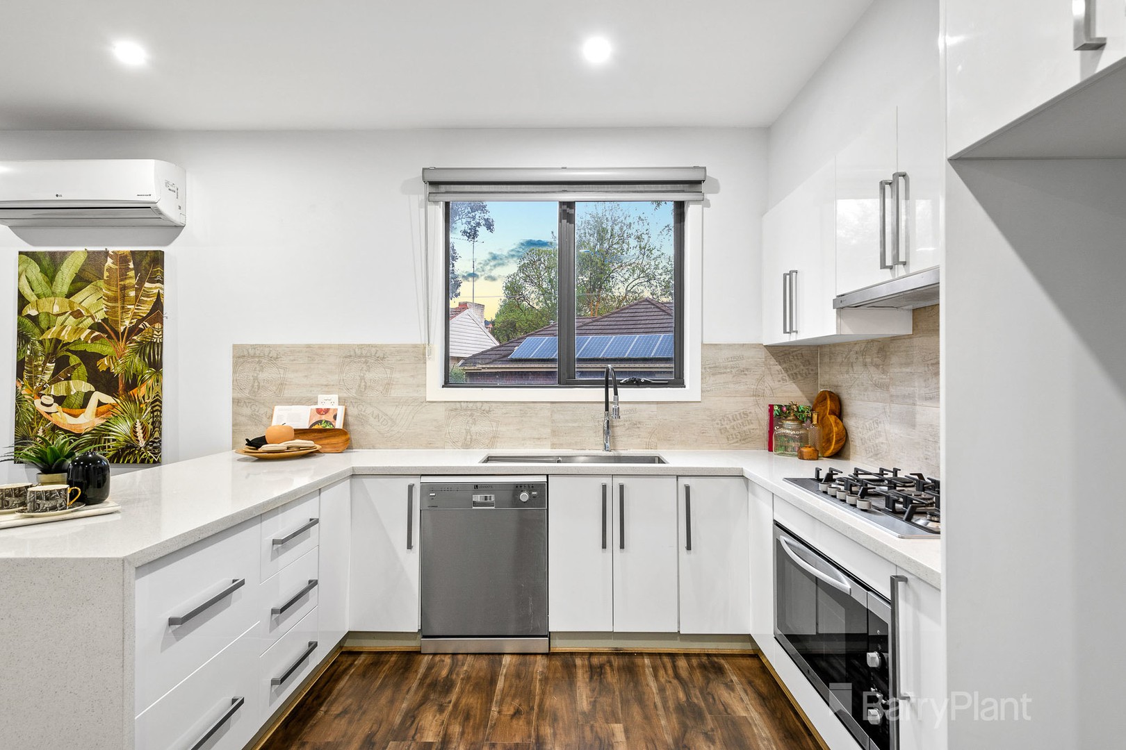 4 Santa Monica Place, Berwick, VIC 3806, Berwick - Thumbnail 6
