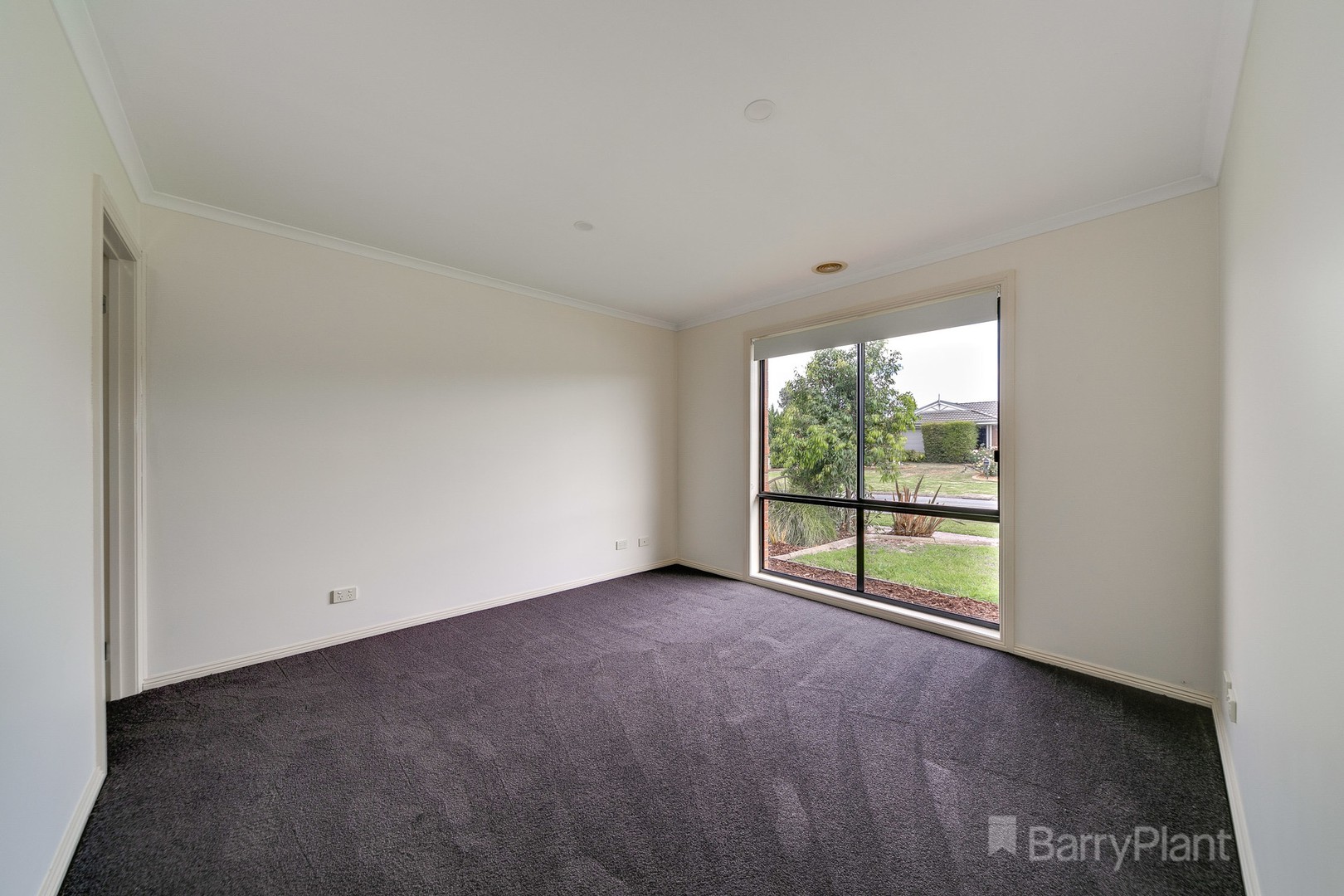 4 Sapphire Crescent, Pakenham, VIC 3810, Pakenham - Thumbnail 8