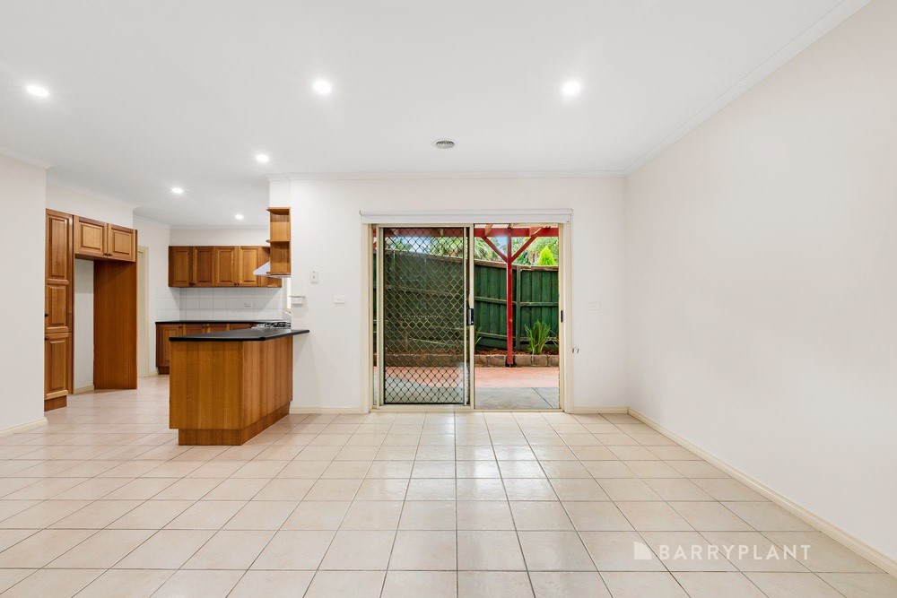 4 Sauvage Way, South Morang, VIC 3752, South Morang - Thumbnail 4