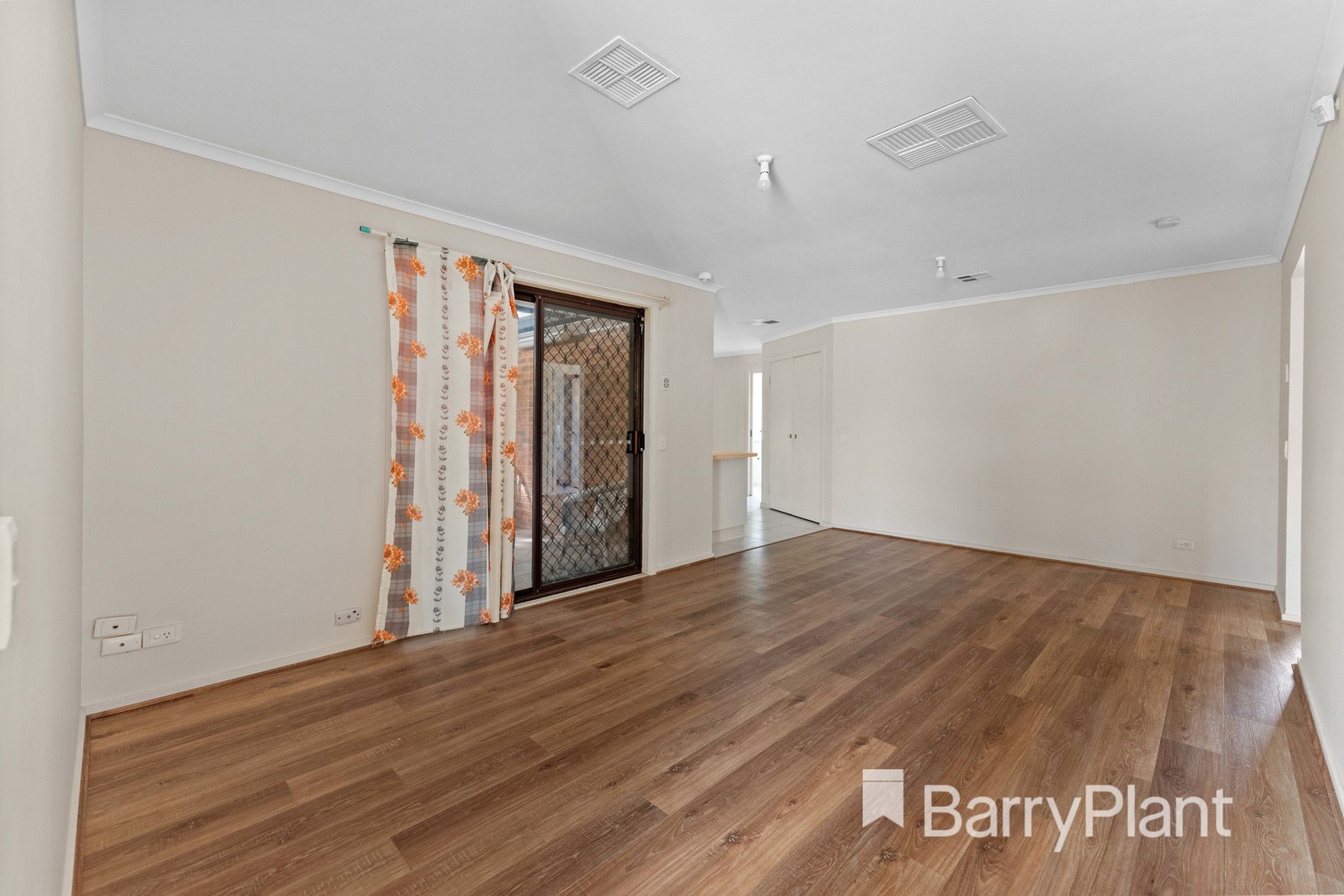 4 Sheoak Court, Hoppers Crossing, VIC 3029, Hoppers Crossing - Thumbnail 7
