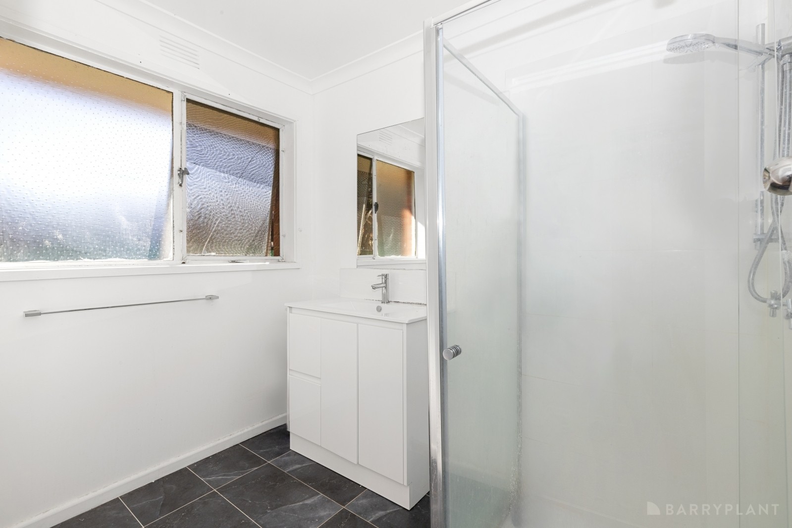 4 Shirley Street, Noble Park, VIC 3174, Noble Park - Thumbnail 7