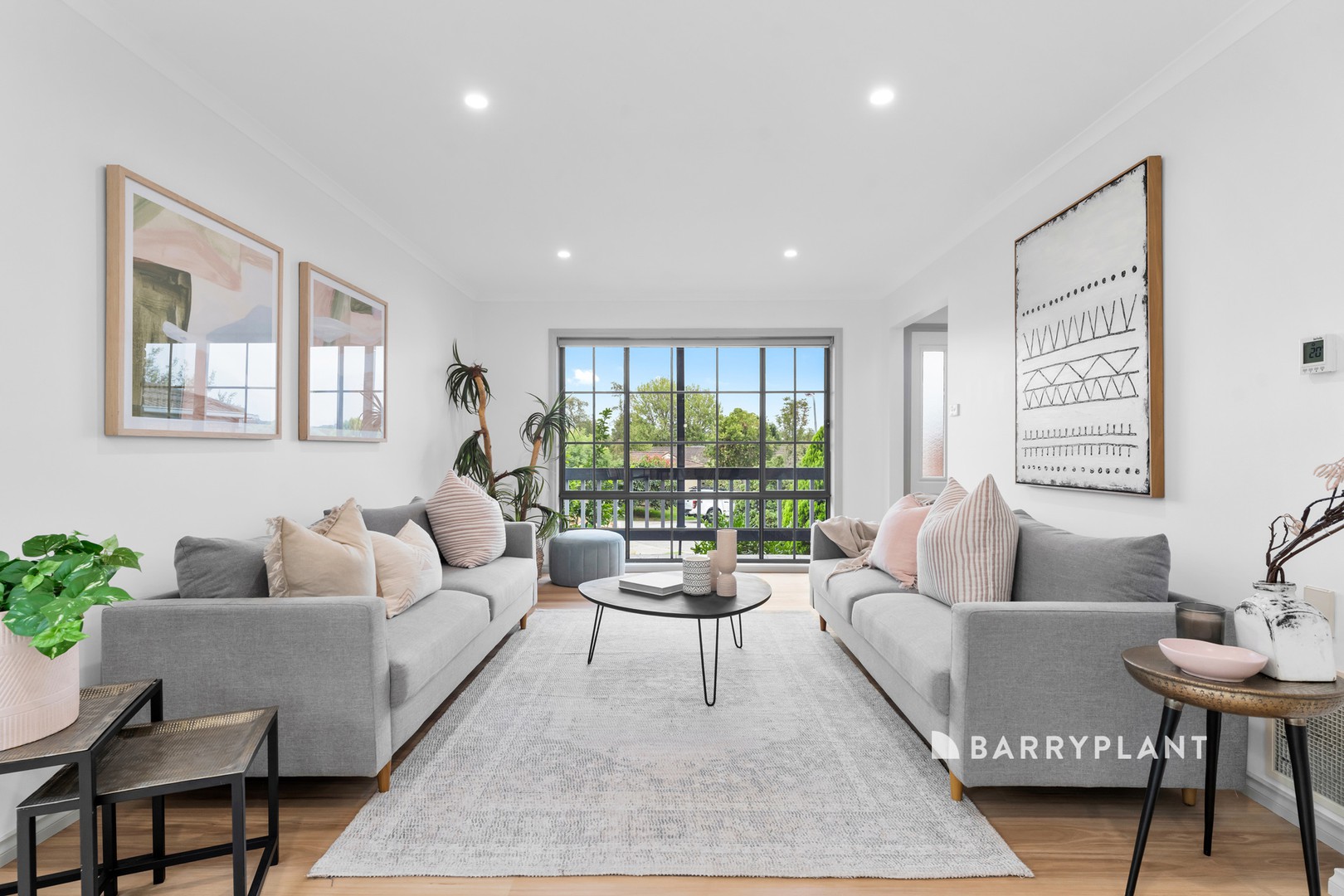 4 Sidney Court, Narre Warren, VIC 3805 - Thumbnail 2 - 05/03/2026