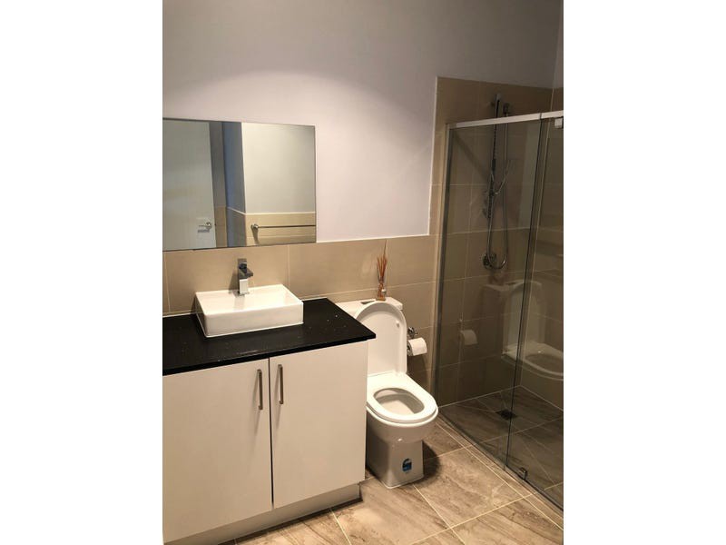 4 Silverton Drive, Noble Park North, VIC 3174 - Thumbnail 2 - 05/01/2026