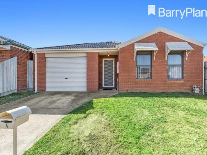 4 Sir Thomas Drive, Pakenham, VIC 3810, Pakenham - Thumbnail 2