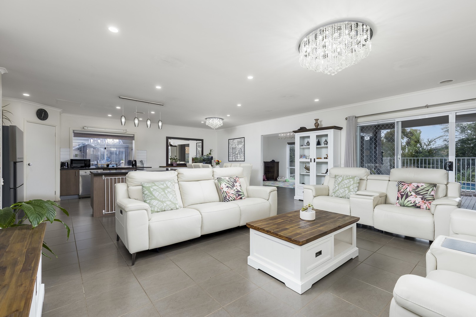 4 Spinifex Street, Point Cook, VIC 3030, Point Cook - Thumbnail 4
