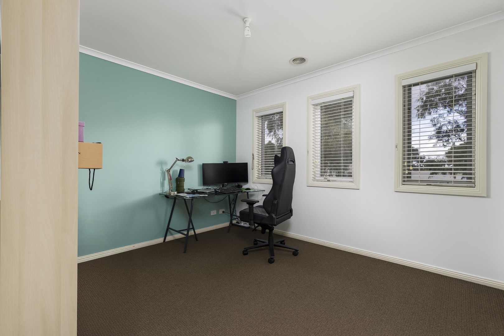 4 Spinifex Street, Point Cook, VIC 3030, Point Cook - Thumbnail 6