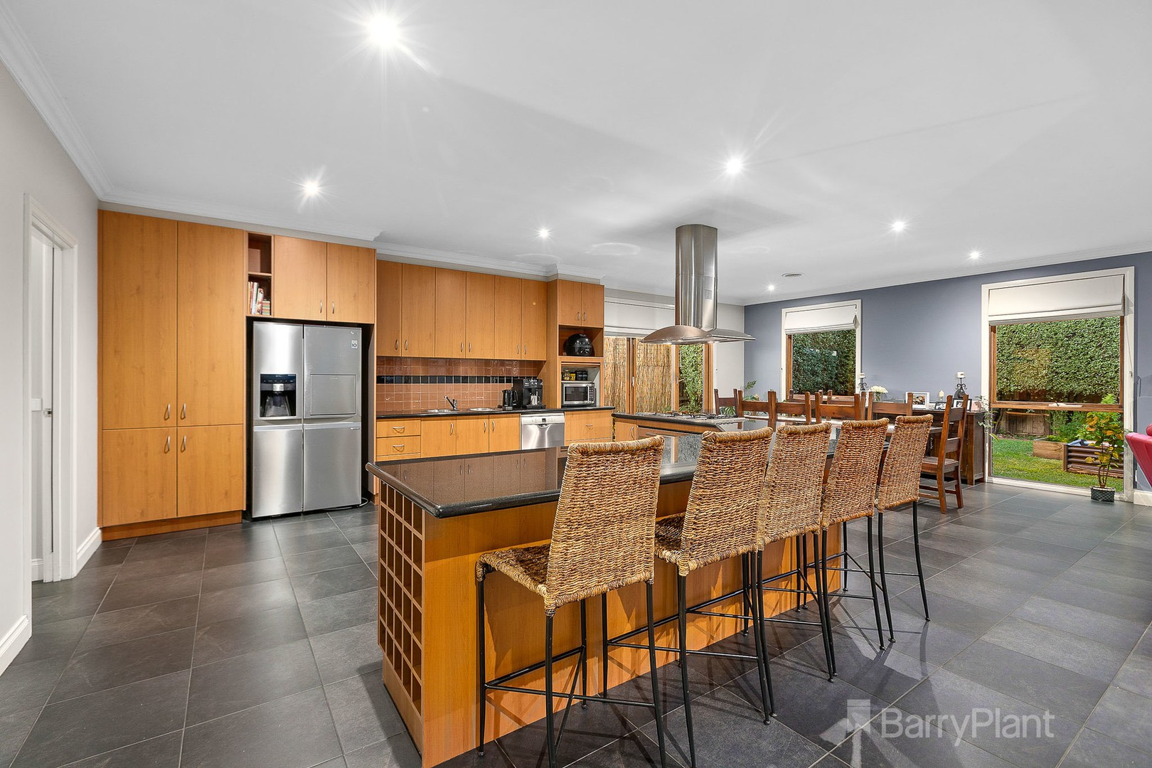 4 St Ives Drive, Narre Warren South, VIC 3805, Narre Warren South - Thumbnail 5