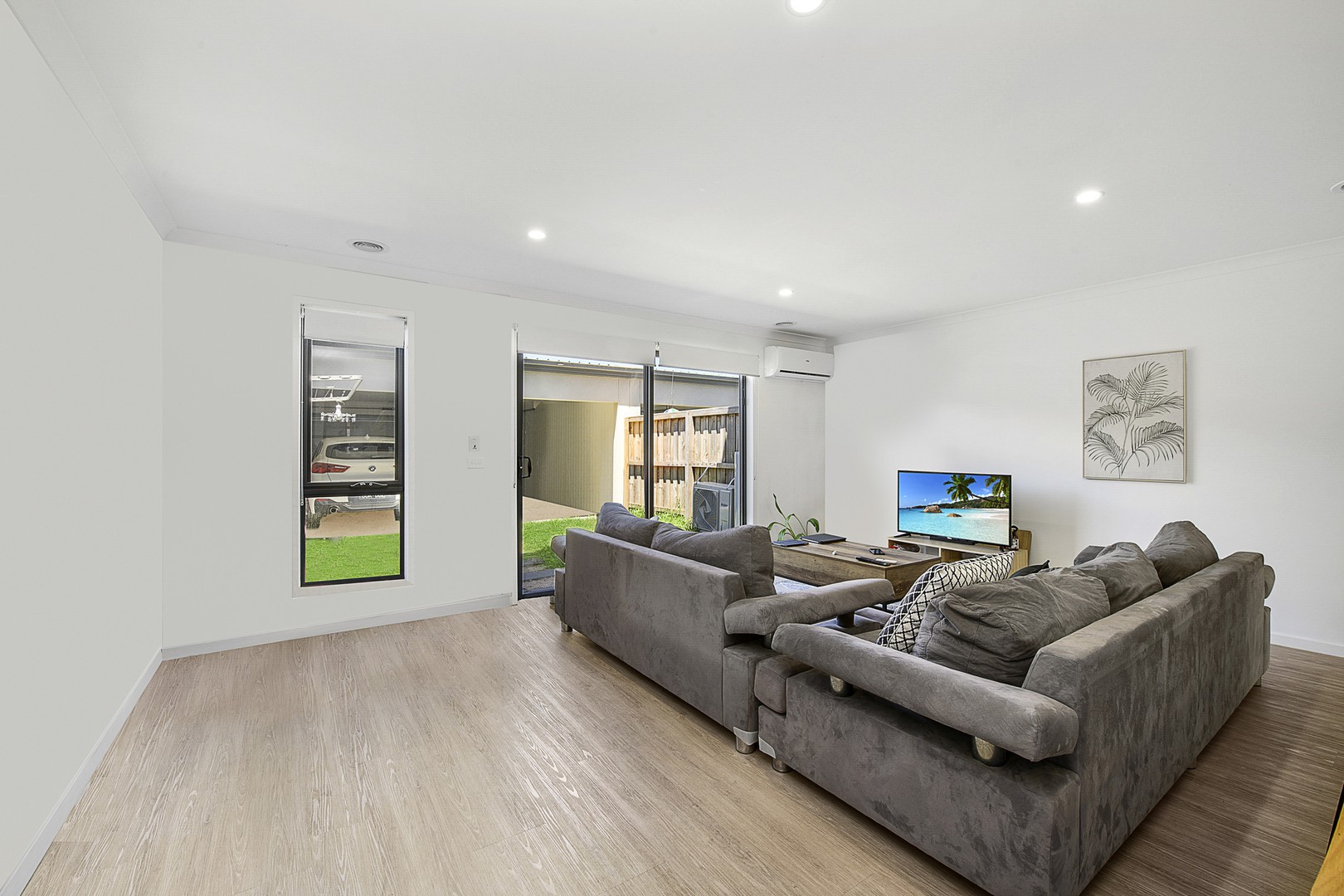 4 Stroll Lane, Fraser Rise, VIC 3336, Fraser Rise - Thumbnail 3