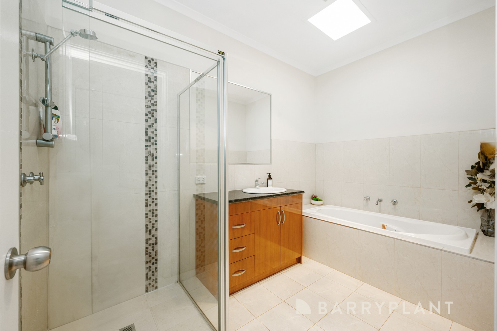 4 Swinburne Court, Truganina, VIC 3029, Truganina - Thumbnail 6