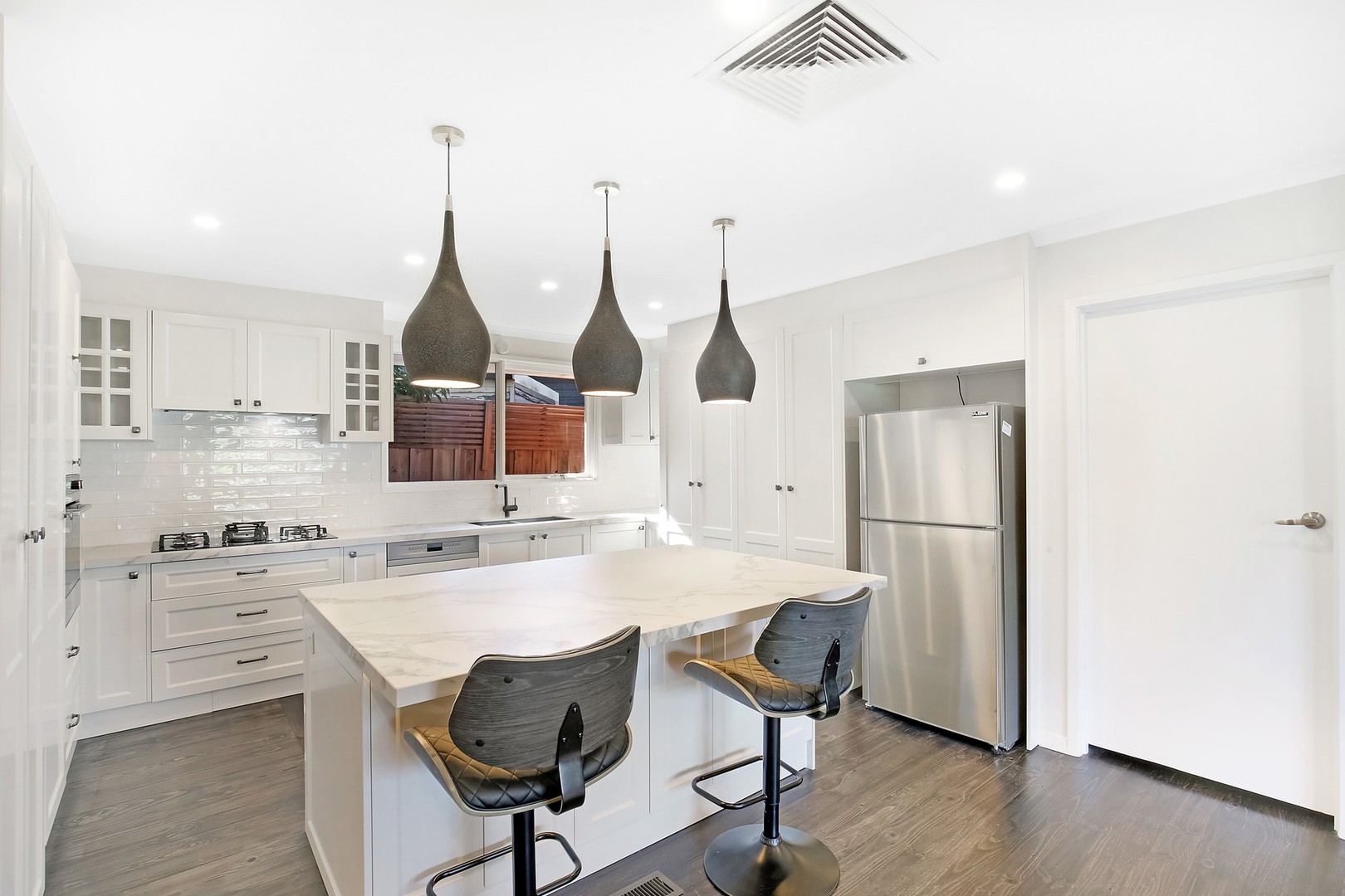 4 Tait Court, Bundoora, VIC 3083, Bundoora - Thumbnail 3