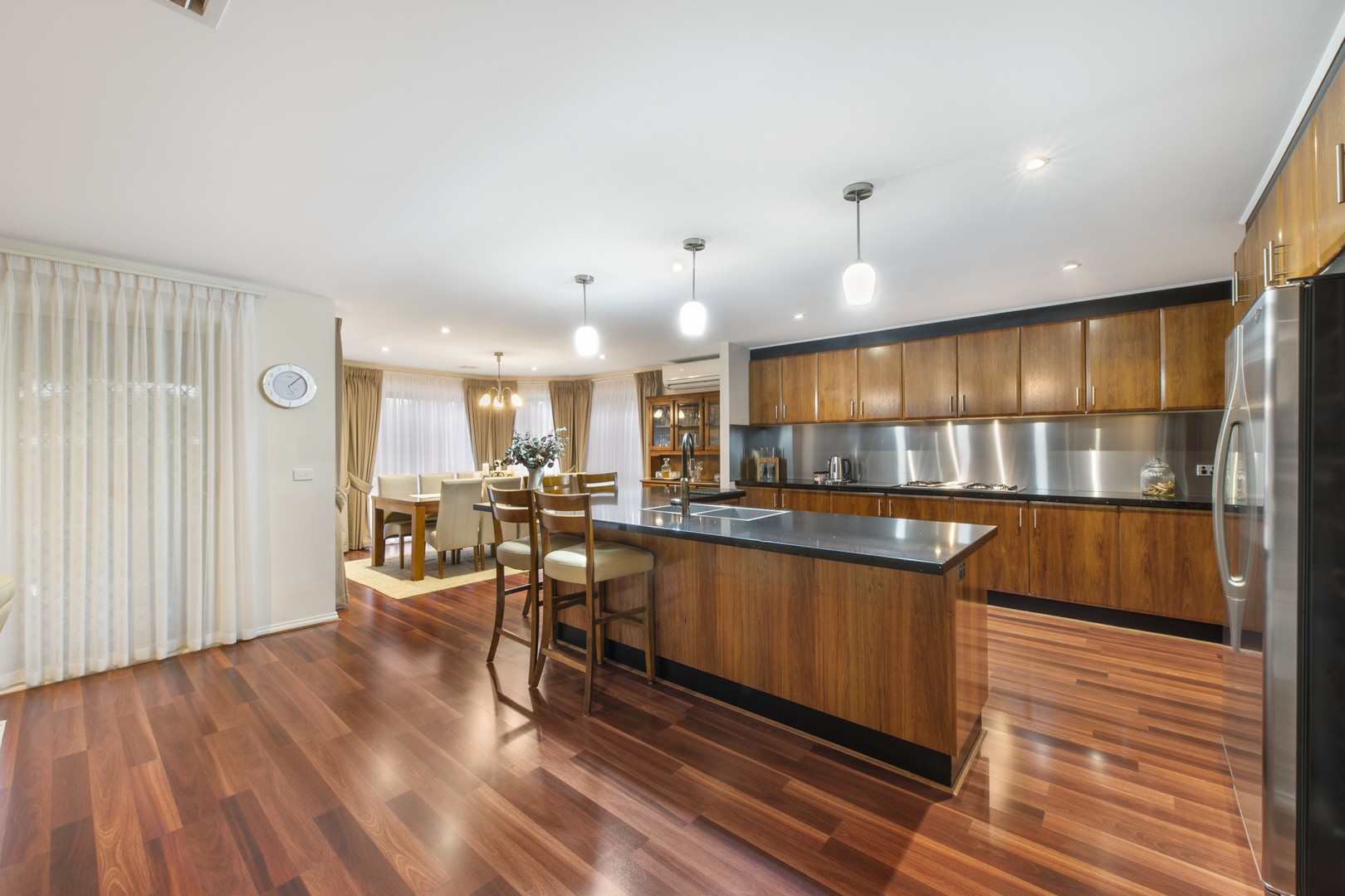 4 Tambo Crescent, Taylors Hill, VIC 3037, Taylors Hill - Thumbnail 4