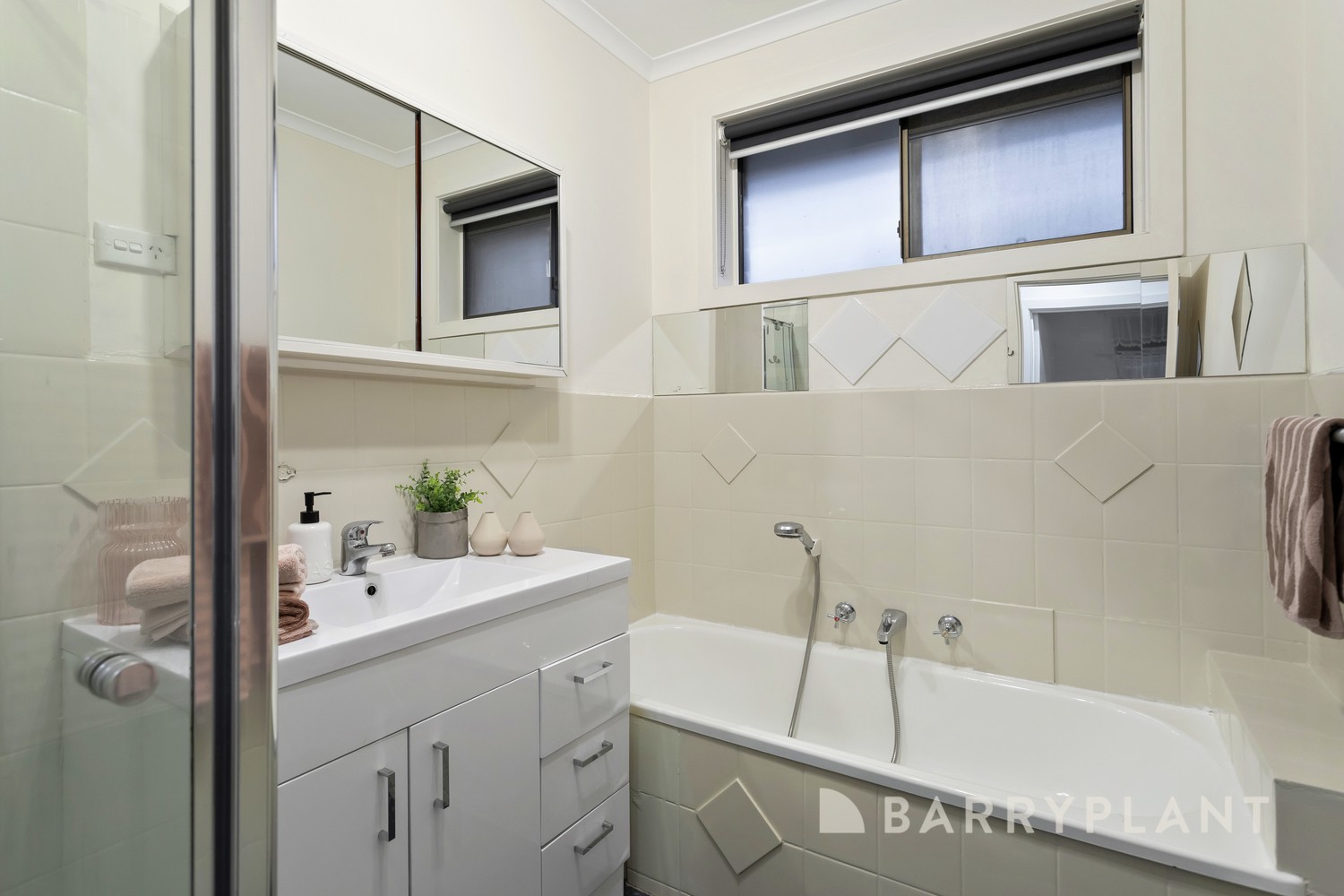 4 Tasman Drive, Bundoora, VIC 3083, Bundoora - Thumbnail 8