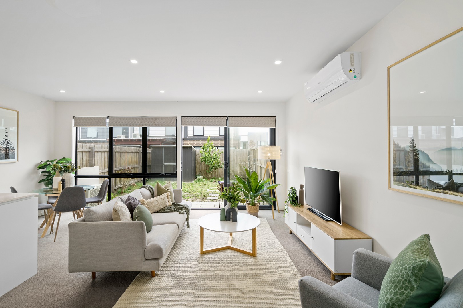 4 Teague Crescent, Braybrook, VIC 3019, Braybrook - Thumbnail 2
