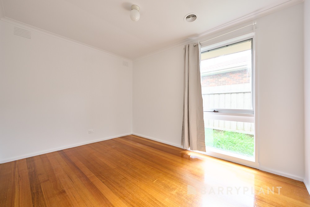 4 Terrigal Drive, Noble Park North, VIC 3174, Noble Park North - Thumbnail 5