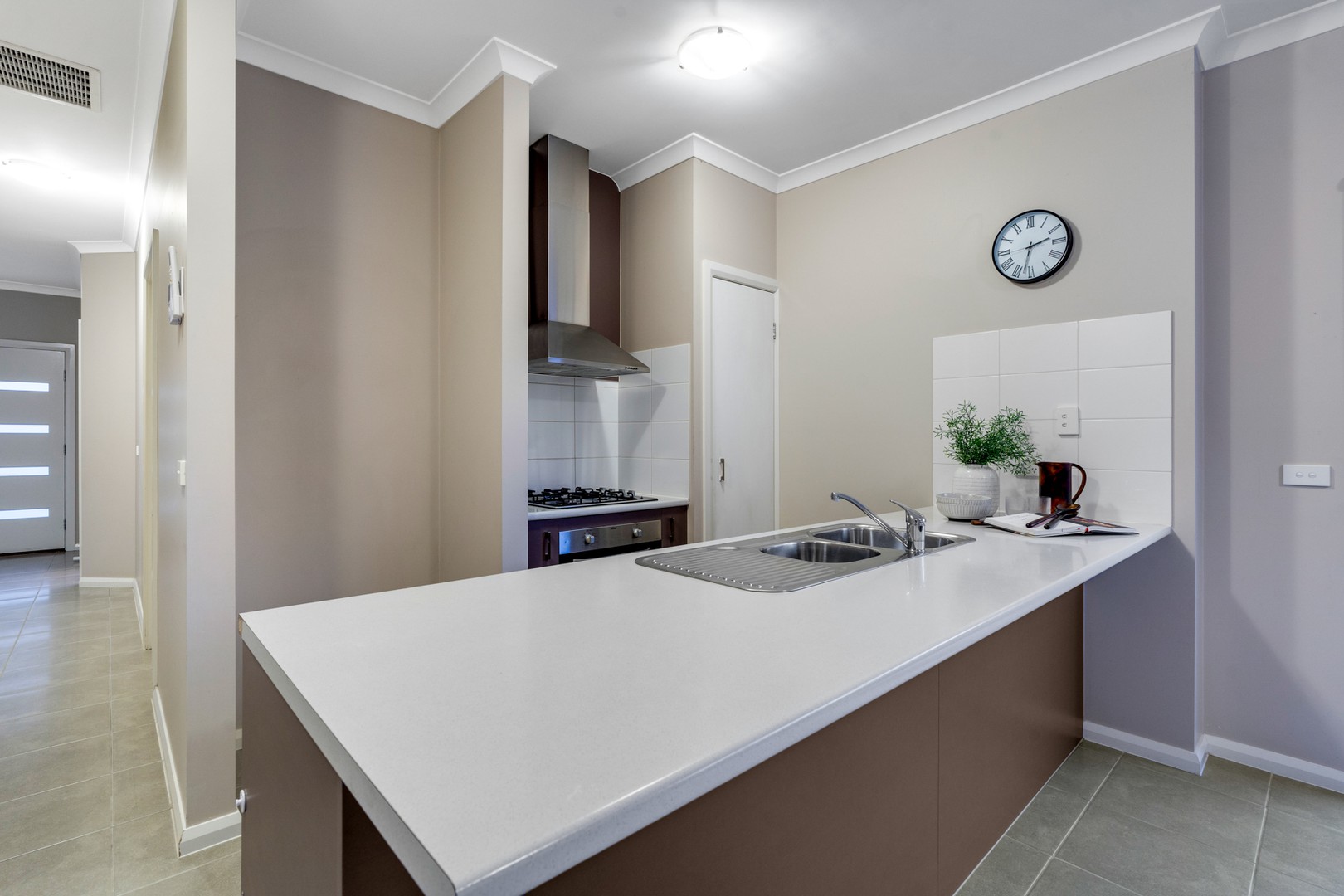 4 Thatcham Lane, Craigieburn, VIC 3064, Craigieburn - Thumbnail 3