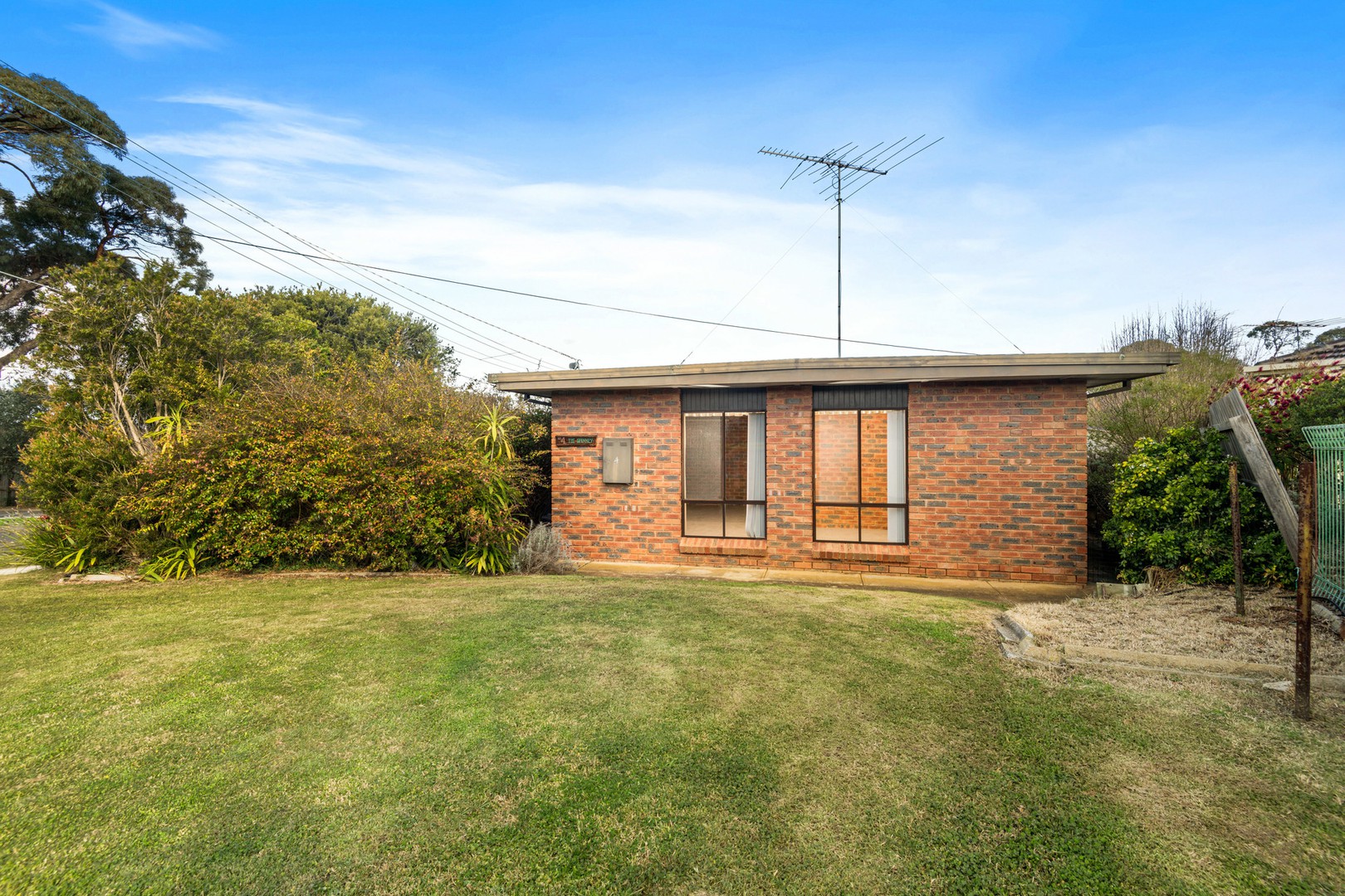 4 The Spinney, Belmont, VIC 3216, Belmont - Thumbnail 2