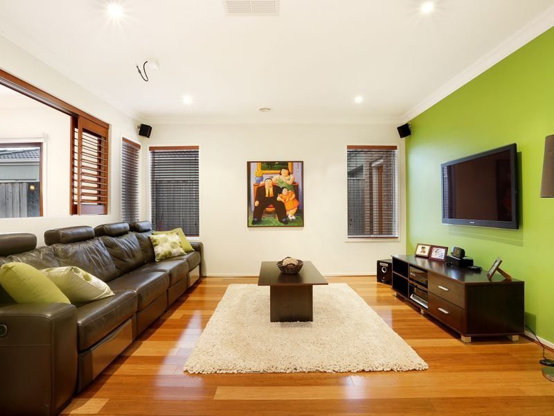 4 Tiarella Street, Point Cook, VIC 3030, Point Cook - Thumbnail 7