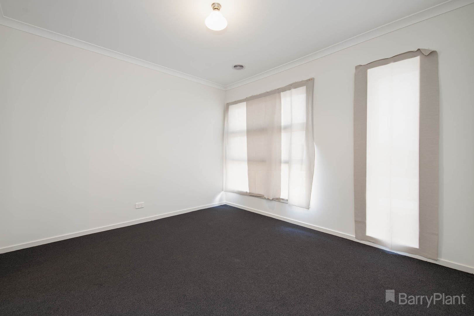 4 Tidworth Way, Officer South, VIC 3809, Officer South - Thumbnail 6