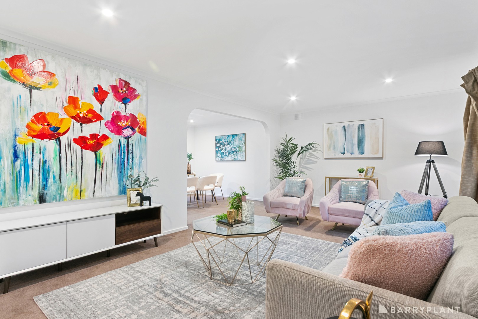 4 Tintern Crescent, Wantirna South, VIC 3152, Wantirna South - Thumbnail 2