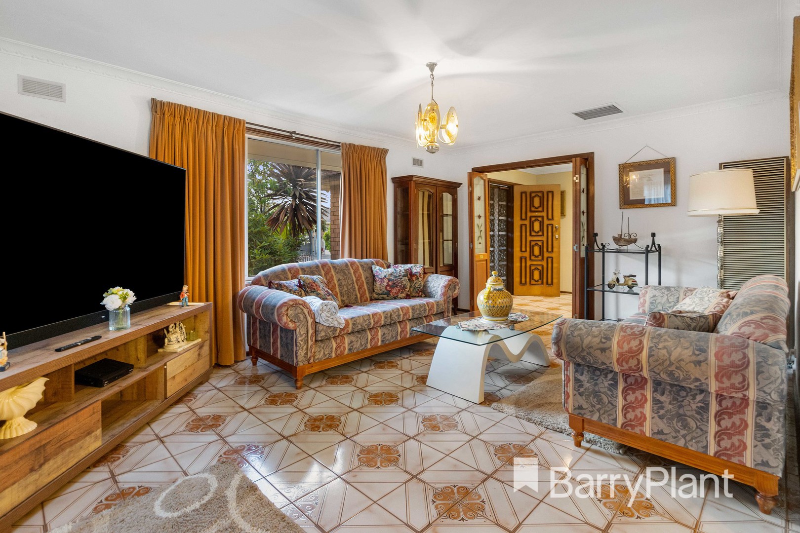 4 Tintern Grove, St Albans, VIC 3021, St Albans - Thumbnail 5