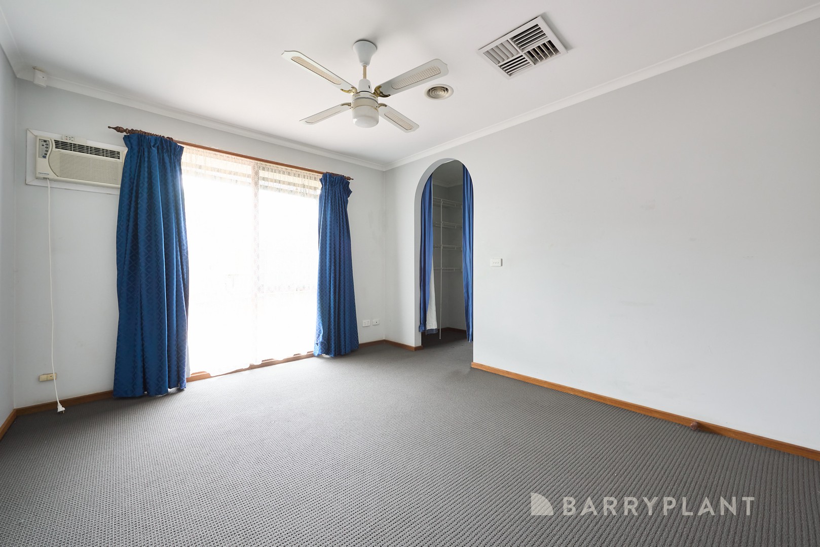 4 Toirram Crescent, Cranbourne North, VIC 3977, Cranbourne - Thumbnail 6