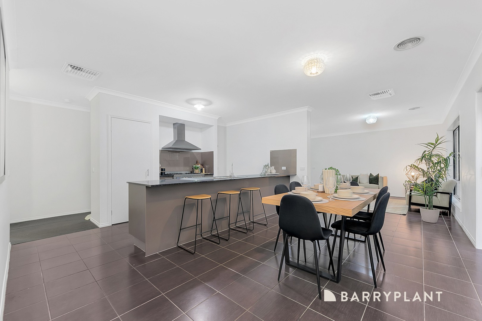 4 Torbreck Avenue, South Morang, VIC 3752, South Morang - Thumbnail 4