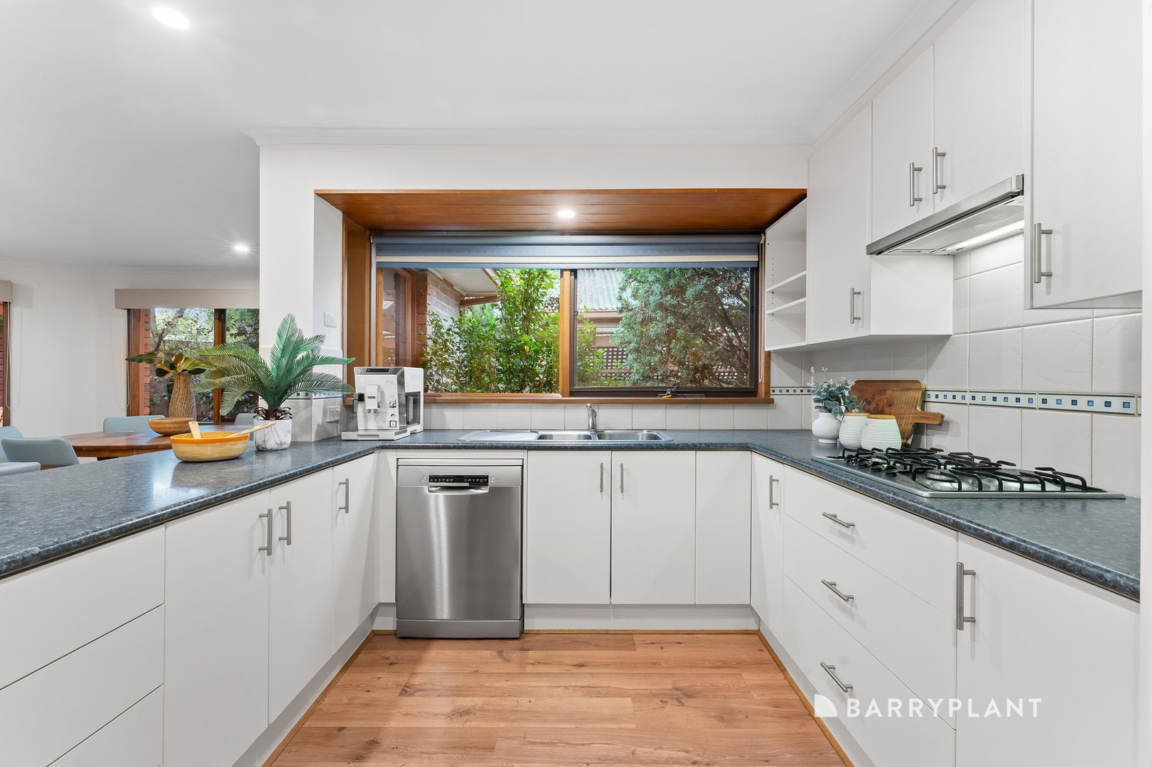 4 Tresise Avenue, Wantirna South, VIC 3152, Wantirna South - Thumbnail 4