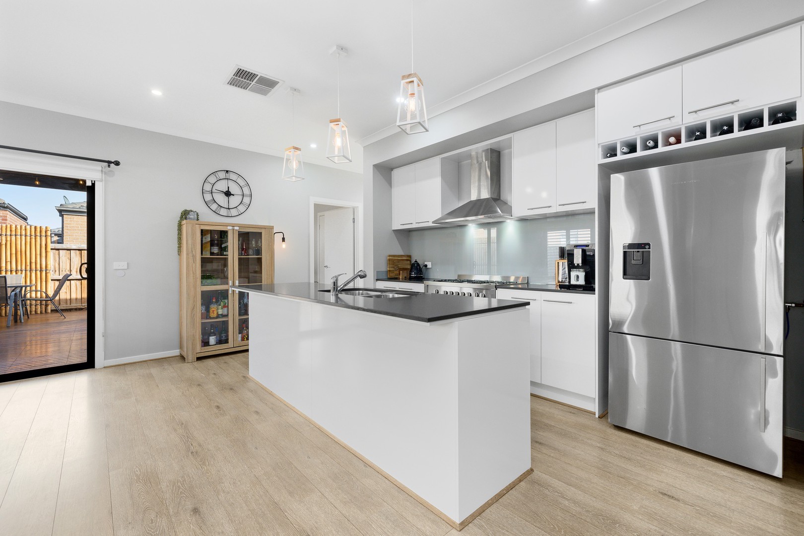 4 Tuncurry Road, Point Cook, VIC 3030, Point Cook - Thumbnail 6