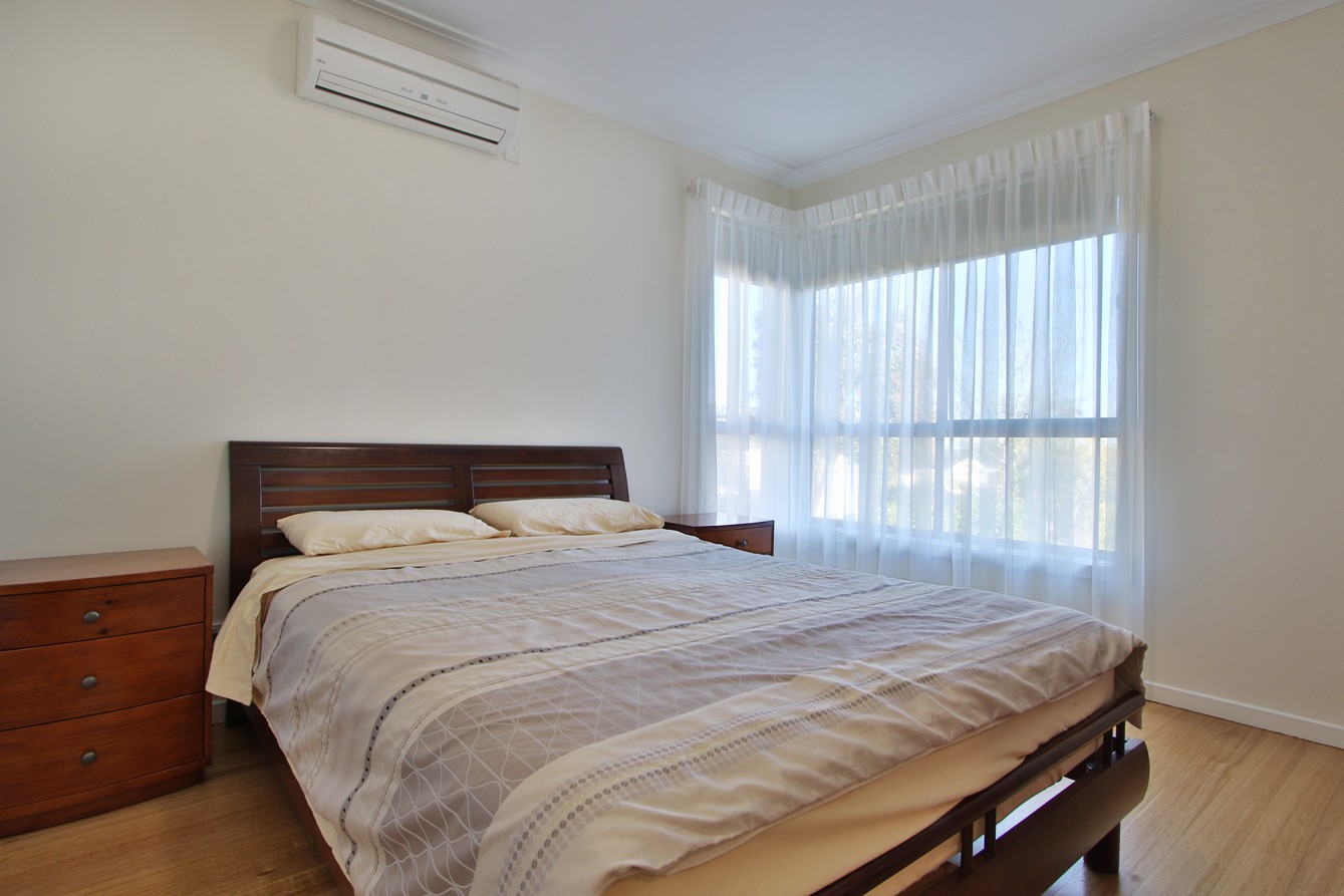 4 Uxbridge Avenue, Doncaster, VIC 3108, Doncaster - Thumbnail 3
