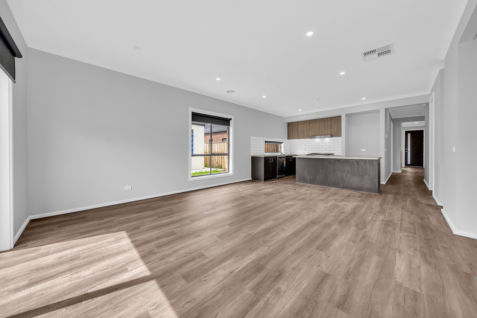 4 Valance Street, Tarneit, VIC 3029 - Thumbnail 1 - 27/10/2025