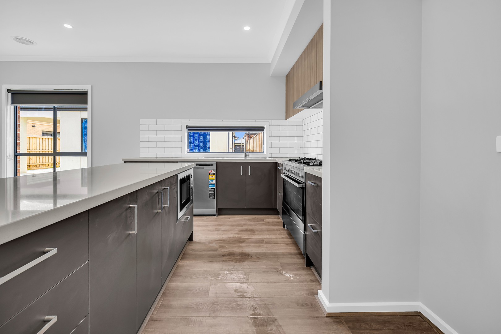 4 Valance Street, Tarneit, VIC 3029 - Thumbnail 2 - 27/10/2025