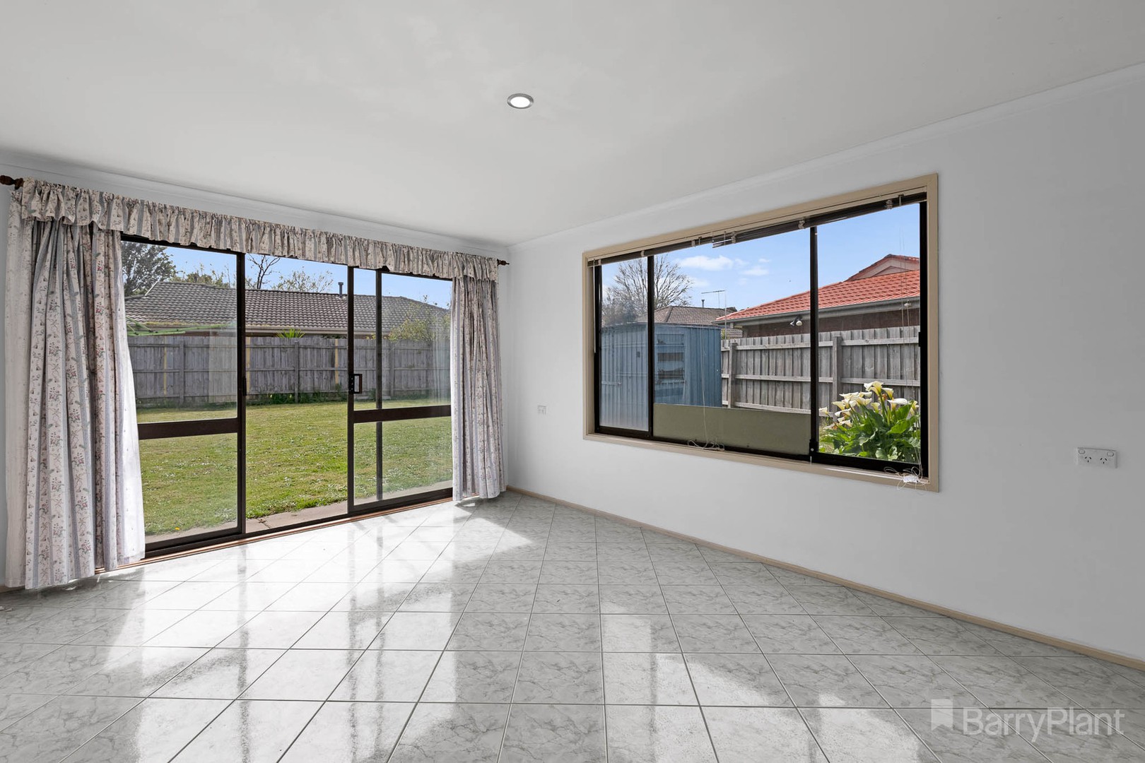 4 Valley Fair Drive, Narre Warren, VIC 3805, Narre Warren - Thumbnail 4