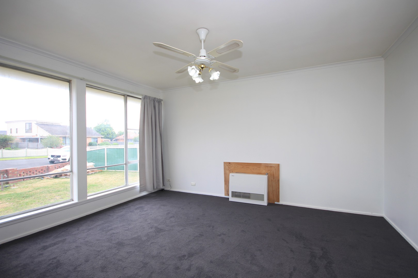 4 Vega  Court, Newcomb, VIC 3219, Newcomb - Thumbnail 2
