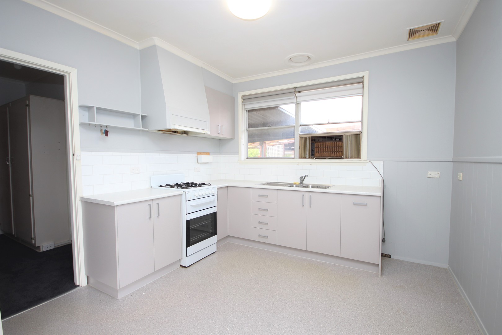 4 Vega  Court, Newcomb, VIC 3219, Newcomb - Thumbnail 4