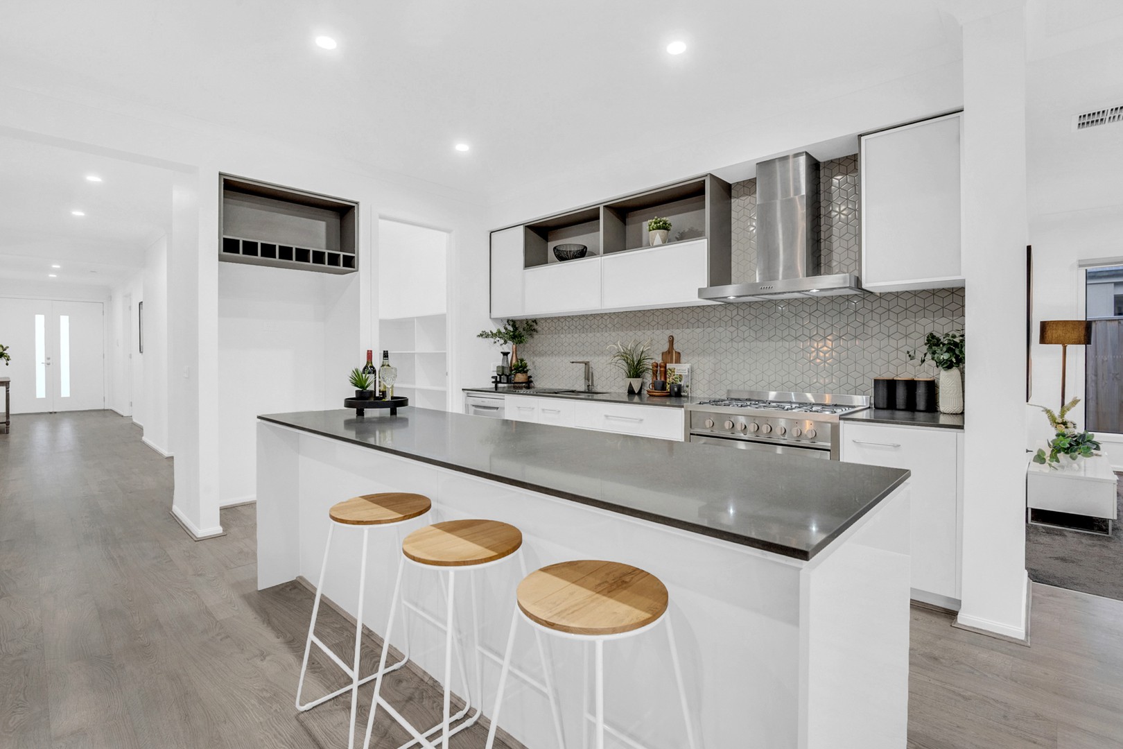 4 Vere Way, Mickleham, VIC 3064, Mickleham - Thumbnail 3
