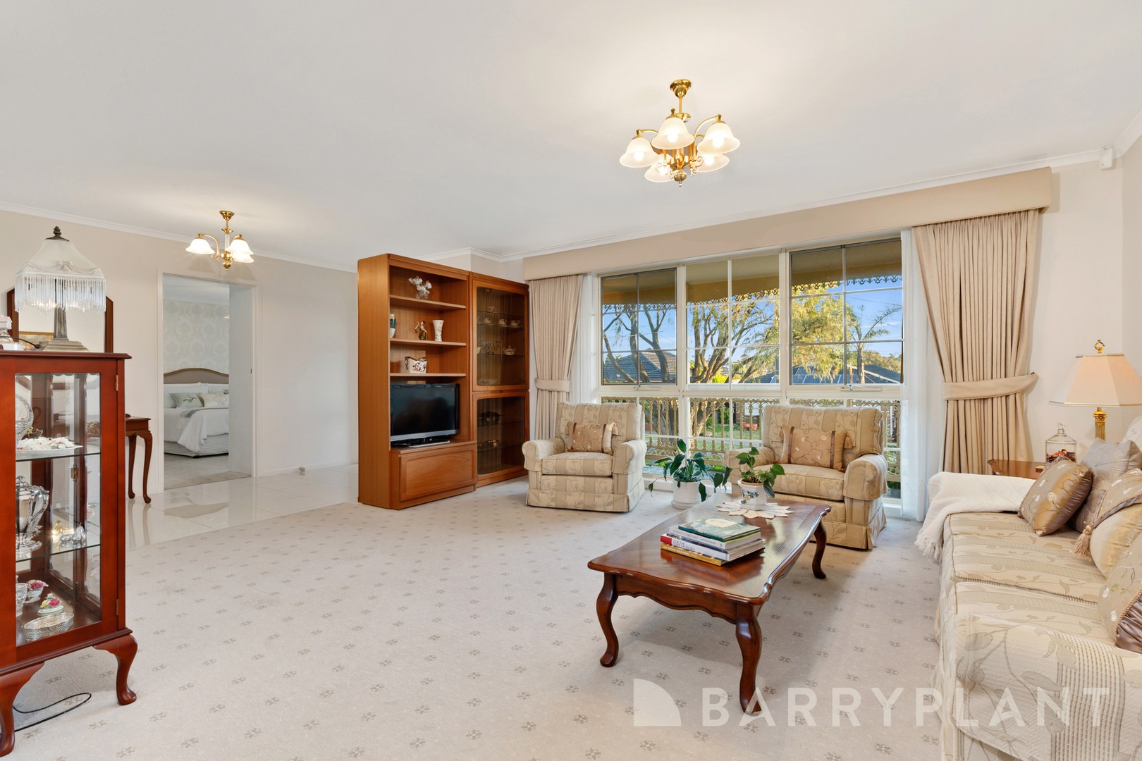 4 Vermont Avenue, Bundoora, VIC 3083, Bundoora - Thumbnail 2