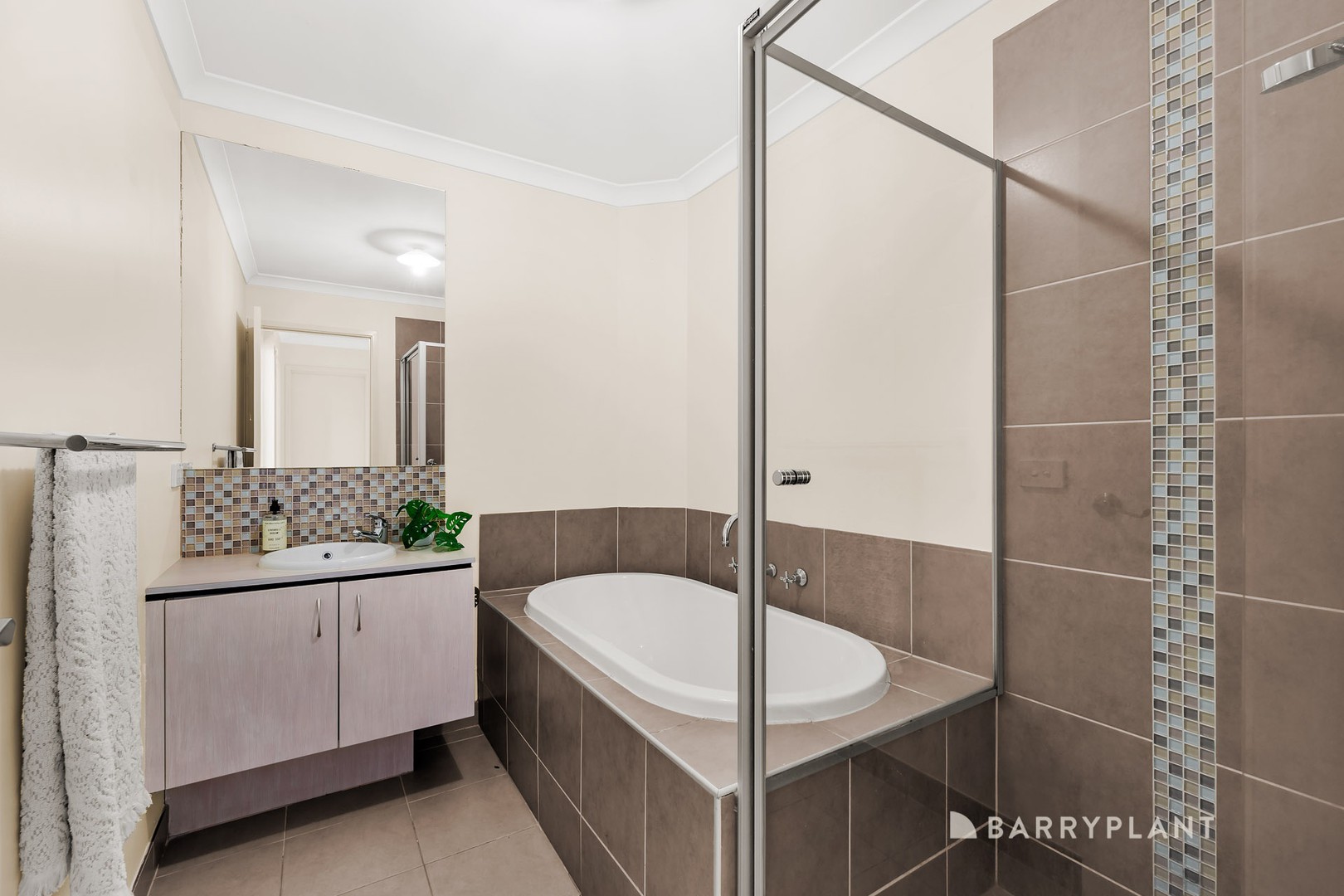 4 Vichy Avenue, Doreen, VIC 3754, Doreen - Thumbnail 7