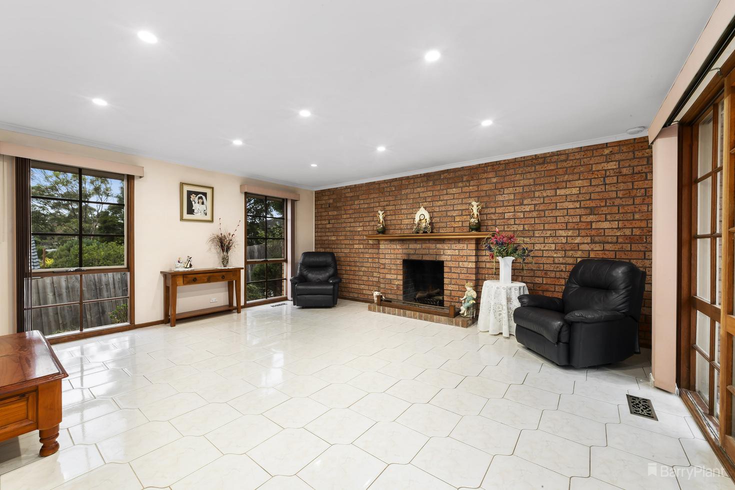 4 Viewmont Court, Doncaster East, VIC 3109, Doncaster East - Thumbnail 7