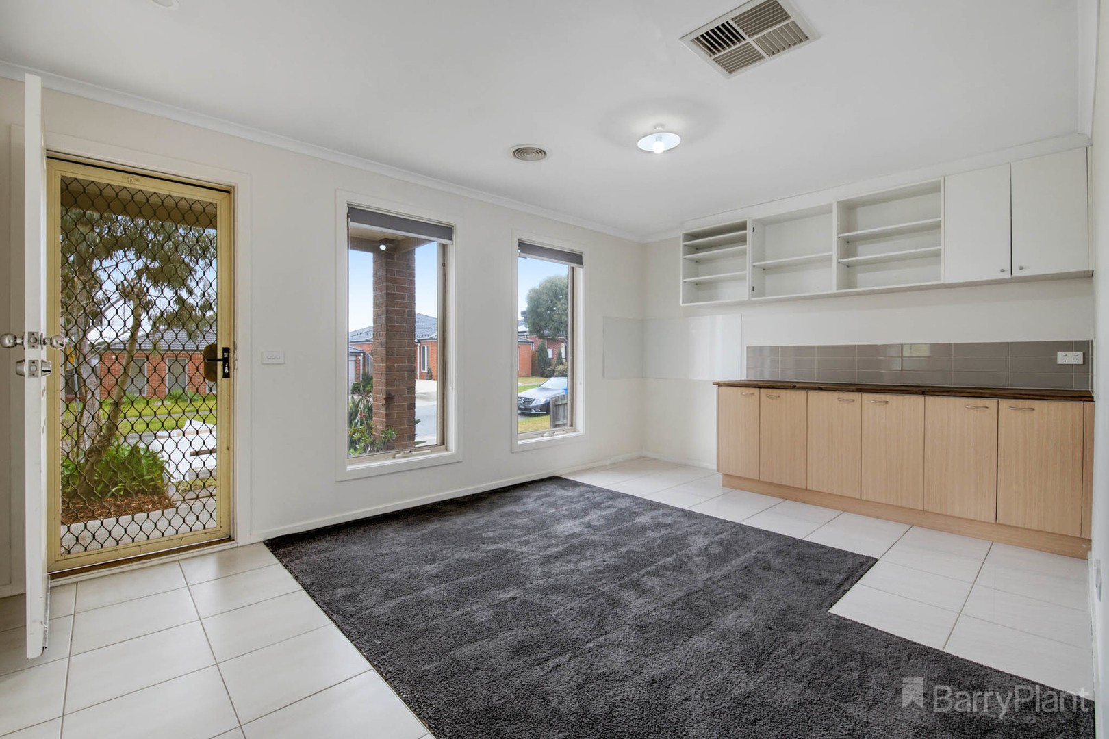 4 Vimini Drive, Narre Warren, VIC 3805, Narre Warren - Thumbnail 2