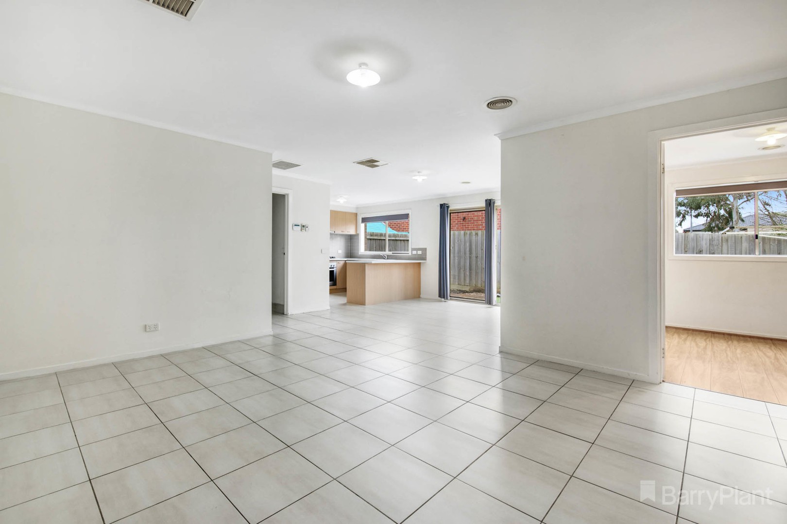 4 Vimini Drive, Narre Warren, VIC 3805, Narre Warren - Thumbnail 5