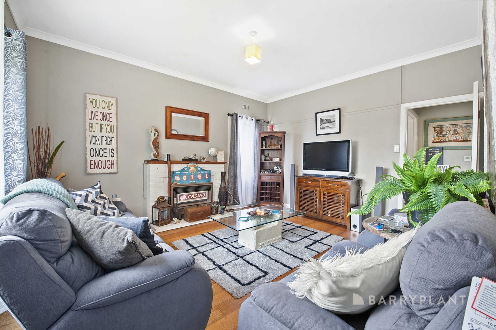 4 Walsh Avenue, Ballarat North, VIC 3350 - Thumbnail 1 - 18/03/2025